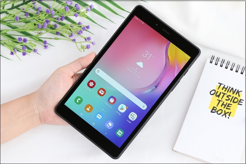 Máy tính bảng Samsung Galaxy Tab A8 8 được thiết kế theo tỷ lệ 16 : 10